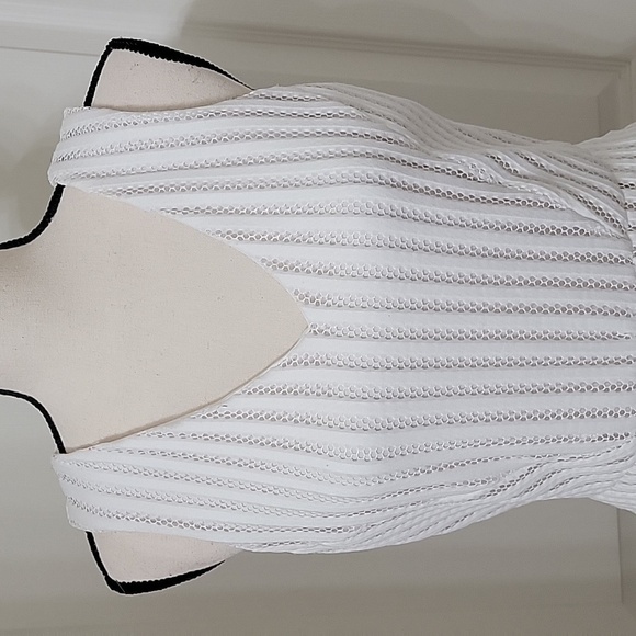 Apt. 9 Size 10 White Sleeveless V-Neck Fit & Flare Mesh/Lace Dress, NEW with Tag - Picture 3 of 16